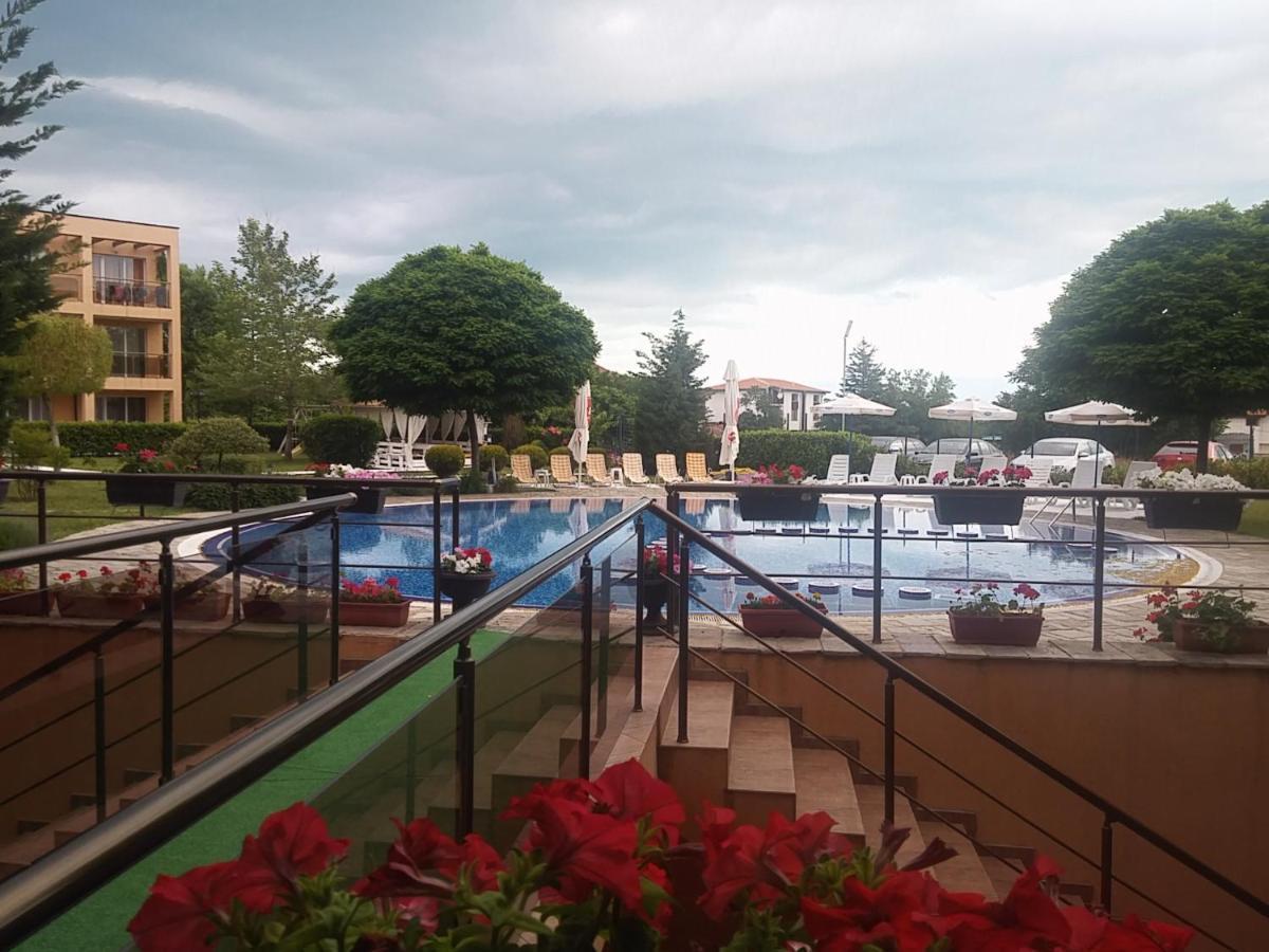 Apartments Sozopoli Hills ภายนอก รูปภาพ