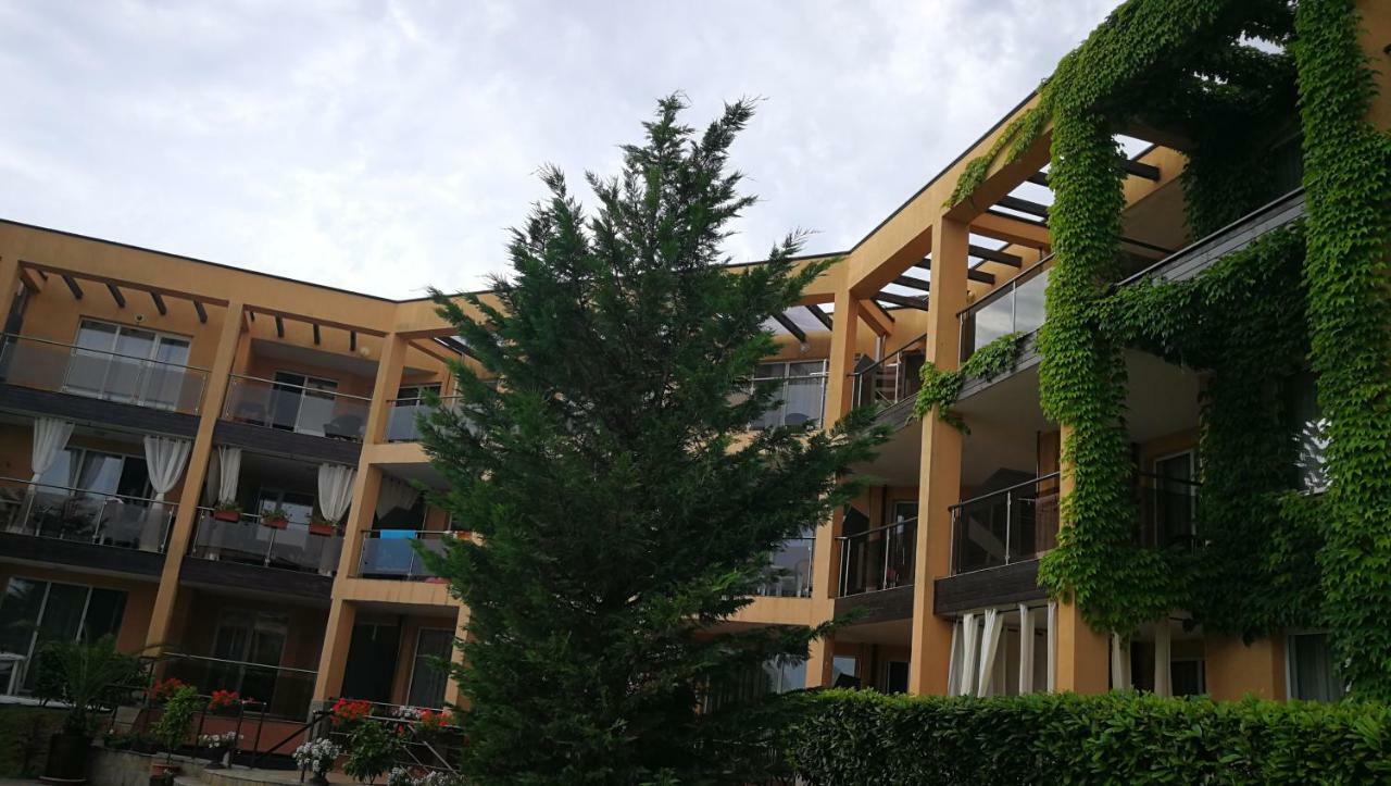 Apartments Sozopoli Hills ภายนอก รูปภาพ